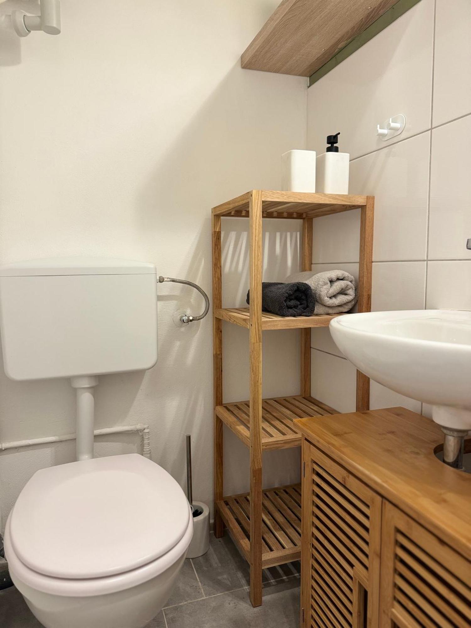 Handwerkerwohnung "Daniel" Inklusive Stellplatz Krollwitz Luaran gambar