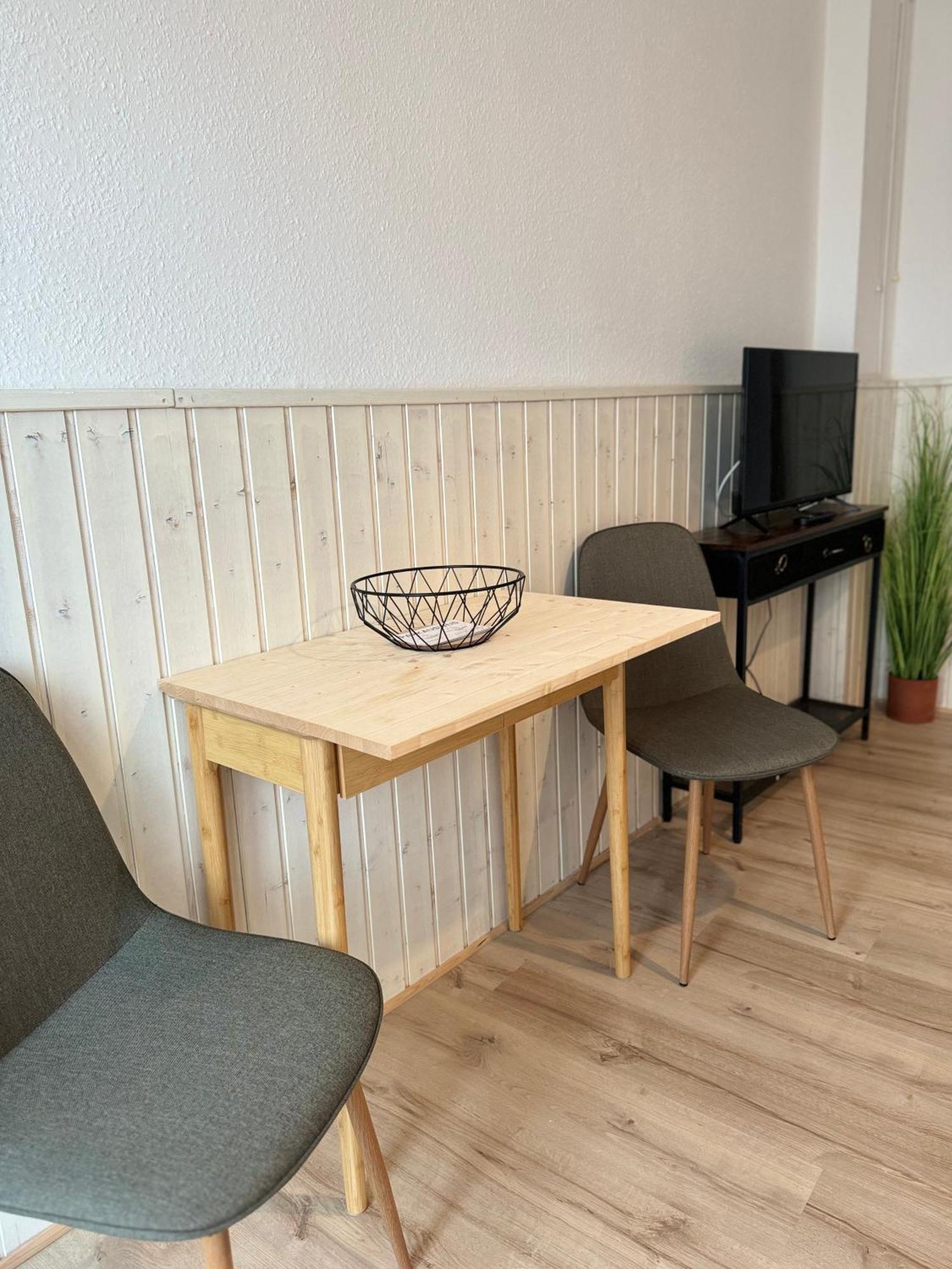 Handwerkerwohnung "Daniel" Inklusive Stellplatz Krollwitz Luaran gambar